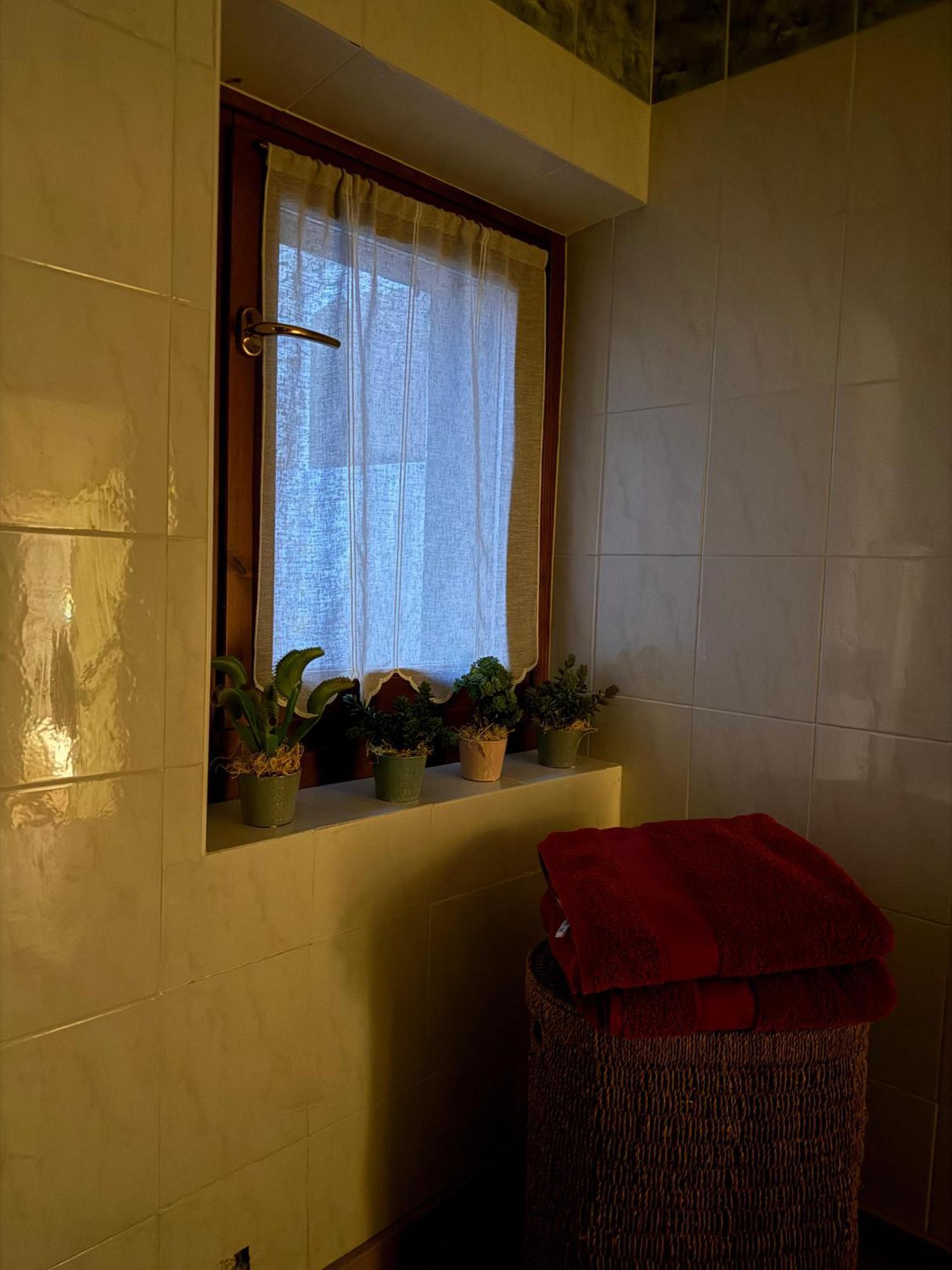 Casa Del Borgo: Appartamento Immerso Nel Verde A/C Bellano Exterior photo